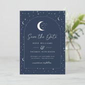 Save The Date Midnight Blue Celestial Arched Enregistrer La Date (Debout devant)