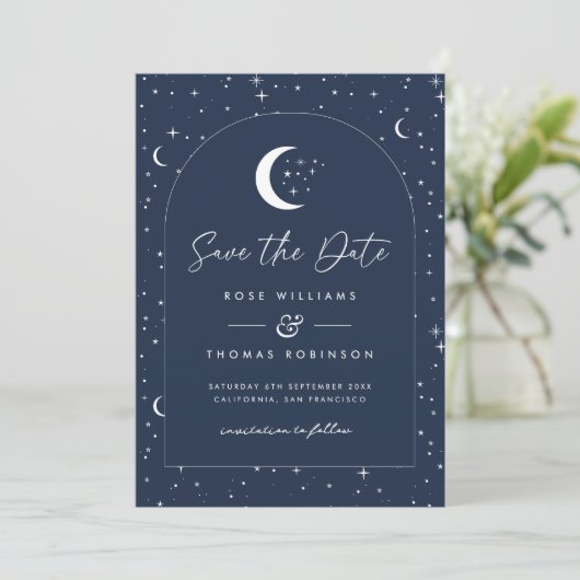 Save The Date Midnight Blue Celestial Arched Enregistrer La Date (Debout devant)