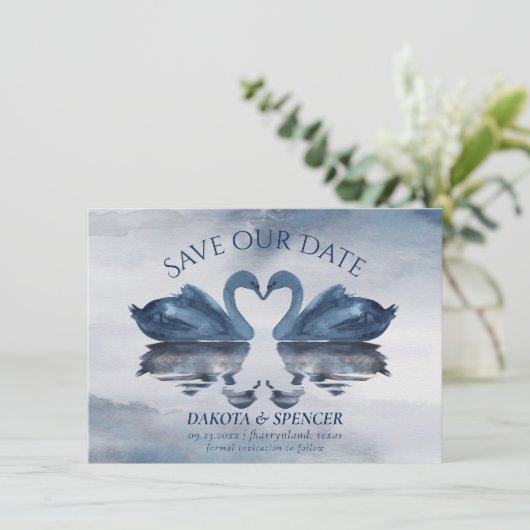 Save The Date Misty Reflections | Dusty Blue Swan Lake Mariage (Debout devant)