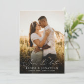 Save The Date Modern Minimalist Calligraphy Crest monogram Photo (Debout devant)