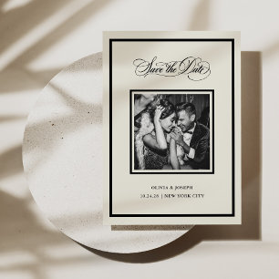 Save The Date Moderne Noir et Crème Calligraphie et Photo