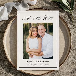 Save The Date Moderne Photo de Mariage avec Écriture de Bordure 