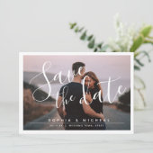 Save The Date Moderne simple élégant script photo enregistrer la (Debout devant)
