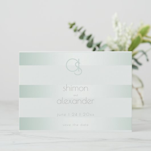 Save the date | Monogram groene strepes in Shimmer (Staand voorkant)