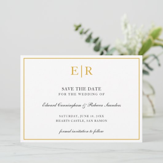 Save The Date Monogramme d'or formel Mariage simple et élégant (Debout devant)