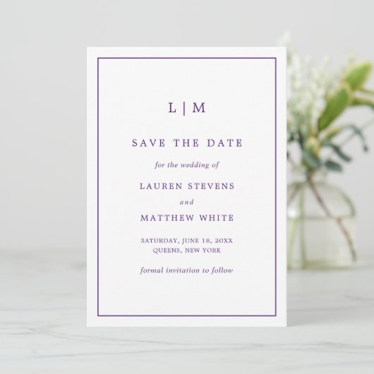 Save The Date Monogramme violet simple Mariage élégant (Debout devant)