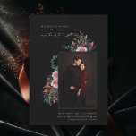 Save The Date Moody Dark Elegant Romantic Automne Mariage photo<br><div class="desc">The Moody Dark Elegant Romantic Autumn Photo Wedding Save the Date : ce design étonnant combine des tons riches et profonds avec une touche élégante, capturant parfaitement le romantisme de votre prochain mariage. Doté d'une palette foncée sophistiquée et d'accents de chute romantiques, cette sauvegarde de la date présente magnifiquement votre...</div>