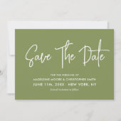 Save The Date Moss Green Moderne Calligraphie Scannable QR Code (Devant)