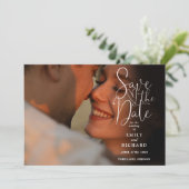 Save The Date Navy Blue 2 Photo Élégant Script Mariage Code QR (Debout devant)