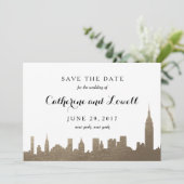 Save The Date New York Skyline Faux Gold Enregistrer la date (Debout devant)