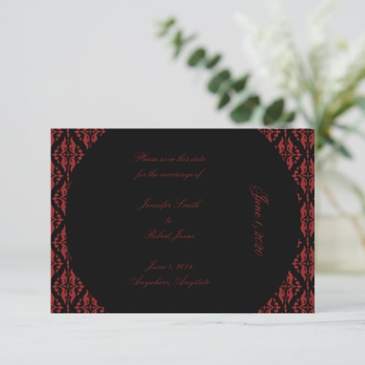 Save The Date Noir et Rouge Damas Mariage gothique Enregistrer l (Debout devant)