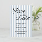 Save The Date Pâle Bleu Poussiéreux et Rayure Blanche (Debout devant)