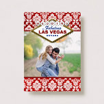 Save The Date Parties scintillant Damask Las Vegas Photo Enregis<br><div class="desc">Célébrez dans le style avec ces mariage élégant et très tendance enregistrer les cartes de date. Ce design est facile à personnaliser avec votre libellé d'événement spécial et vos invités seront ravis quand ils reçoivent ces cartes fabuleuses.</div>