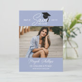 Save The Date Périwinkle Blue Typographie Diplôme de Photo (Debout devant)