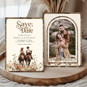 Save The Date Photo de mariage de couple Boho Western chevauchan