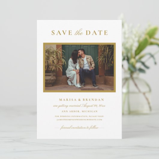 Save The Date Photo de mariage élégant à l'or antique (Debout devant)