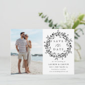 Save The Date Photo de mariage élégant aux fleurs sauvages noir (Debout devant)