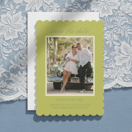 Save The Date Photo de mariage moderne en écriture Chartreuse