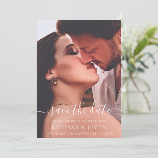 Save The Date Photo de script blanc simple et moderne (Debout devant)