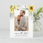 Save The Date Photo de tournesol botanique moderne à eucalyptus (Debout devant)