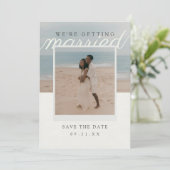 Save The Date Photo éditorial de mariage Editorial (Debout devant)