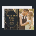 Save The Date Photo Elegant Art Déco Peacocks Mariage<br><div class="desc">Découvrez notre photo Elegant Art Déco Wedding Save the Date! Cette carte allie harmonieusement le glamour vintage du style Art Déco à une touche personnelle. Le design Art déco complexe ajoute un élément opulent et élégant à votre carte de sauvegarde, créant une atmosphère de luxe et de sophistication. Ce qui...</div>