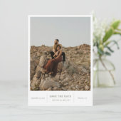 Save The Date Photo moderne chic (Debout devant)