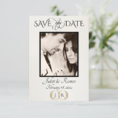 Save The Date Photo, monogramme Roses & Feuille - Rouge (Debout devant)