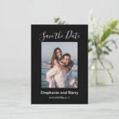 Save The Date Photo Noir Moderne (Debout devant)