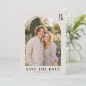 Save The Date Photo Rustique Beige Chaud (Debout devant)
