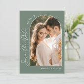Save The Date Photo Simple Elegant Sage Green Mariage (Debout devant)