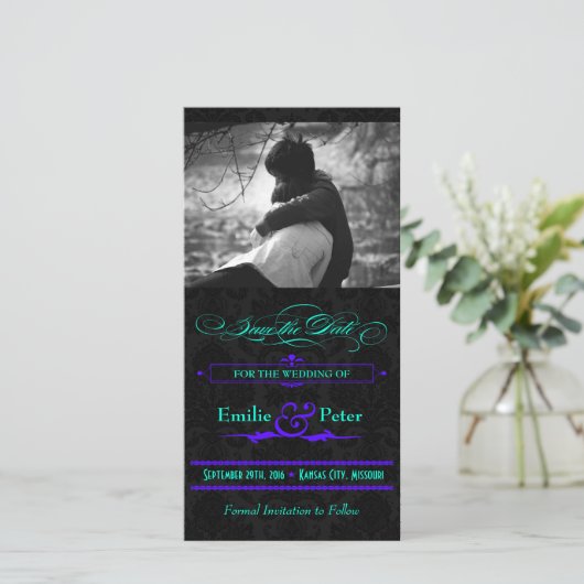 Save The Date Photo Turquoise électrique et violet Enregistrer l (Debout devant)