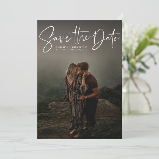 Save The Date Photo verticale du script moderne enregistrer la d (Debout devant)