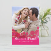Save The Date Polka Dot Parade Photo Enregistrer la date rose ch (Debout devant)