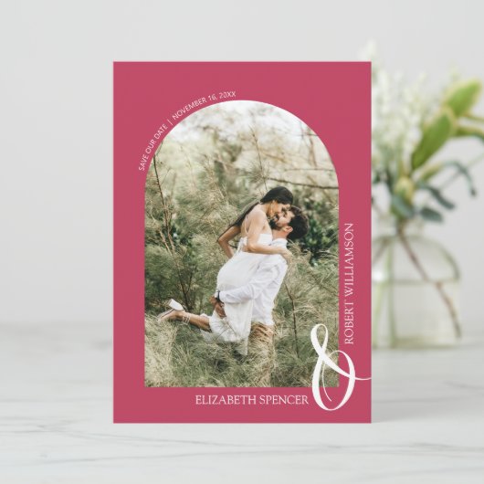 Save The Date QR Code Mariage photo Magenta (Debout devant)