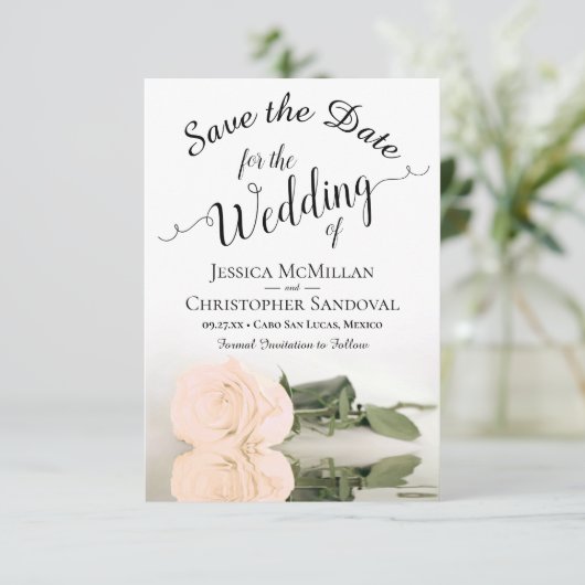 Save The Date Reflet Pale Peach Rose Mariage romantique (Debout devant)