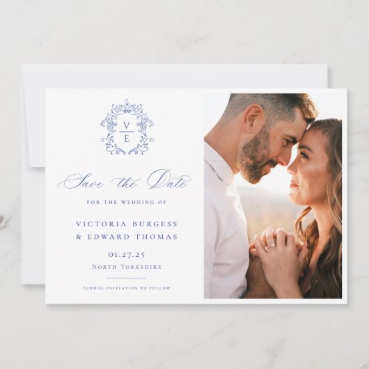Save The Date Regency Blue Monogram Crest Photo Mariage (Devant)