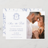 Save The Date Regency Blue Monogram Crest Photo Mariage (Devant / Derrière)