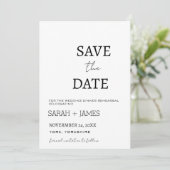 Save The Date Répétition de dîner de mariage blanc de script min (Debout devant)