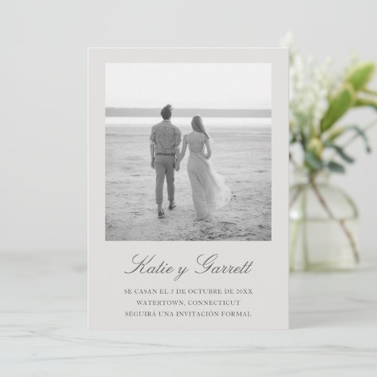 Save The Date Reserva la Fecha Elegant Simple Grey Photo Espagno (Debout devant)