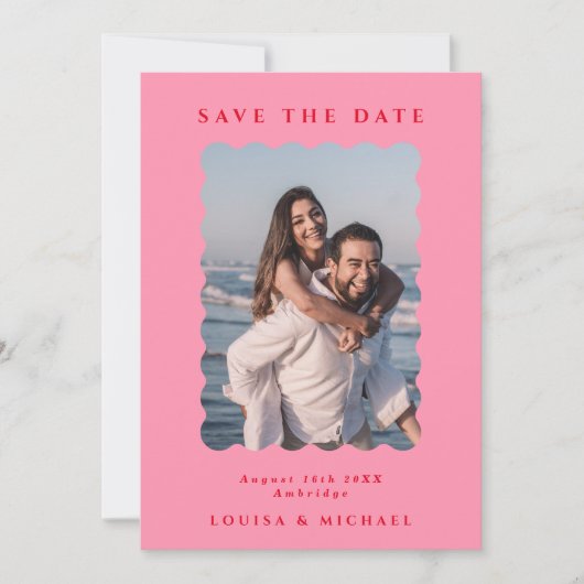 Save The Date Retro Wavy Photo & QR Code rose et Mariage rouge (Devant)