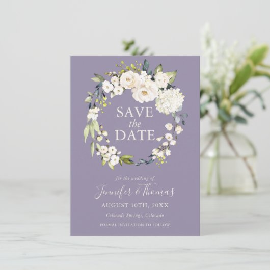 Save The Date Roses blanches et Hydrangeas Floral Enregistrer la (Debout devant)