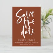 Save The Date Rust Simple Calligraphie manuscrite Enregistrer la (Debout devant)
