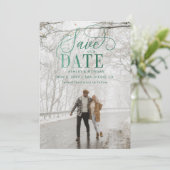 Save The Date Rustic Green Script Photo Moderne Enregistrer La D (Debout devant)