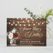 Save The Date Rustique Bourgogne Floral Lights Mason Jar (Debout devant)