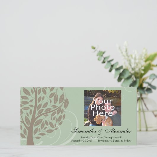 Save The Date Sage Green et Soft Brown Eco Tree (Debout devant)