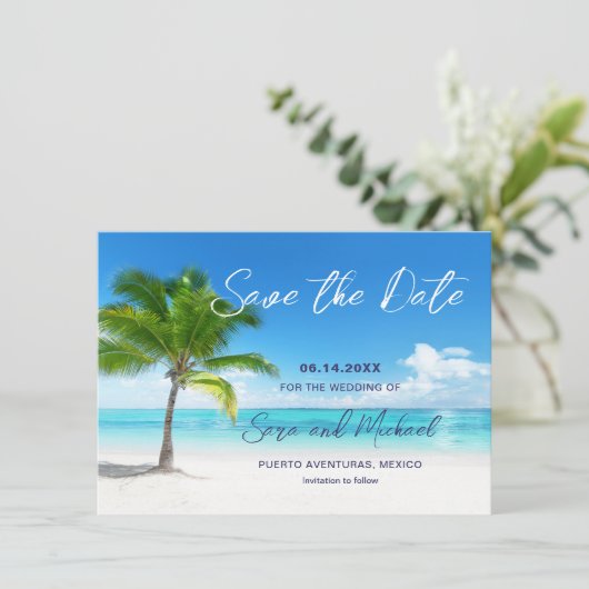 Save The Date Scène de plage avec mariage de palmiers Enregistre (Debout devant)