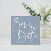 Save The Date Script de calligraphie de pinceau moderne Dusty Ma (Debout devant)