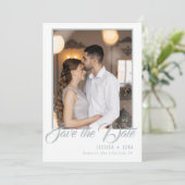 Save The Date Script élégant Argent et blanc | Photo (Debout devant)
