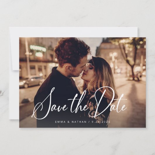 Save The Date Script élégant et noir | Deux photos et code QR (Devant)